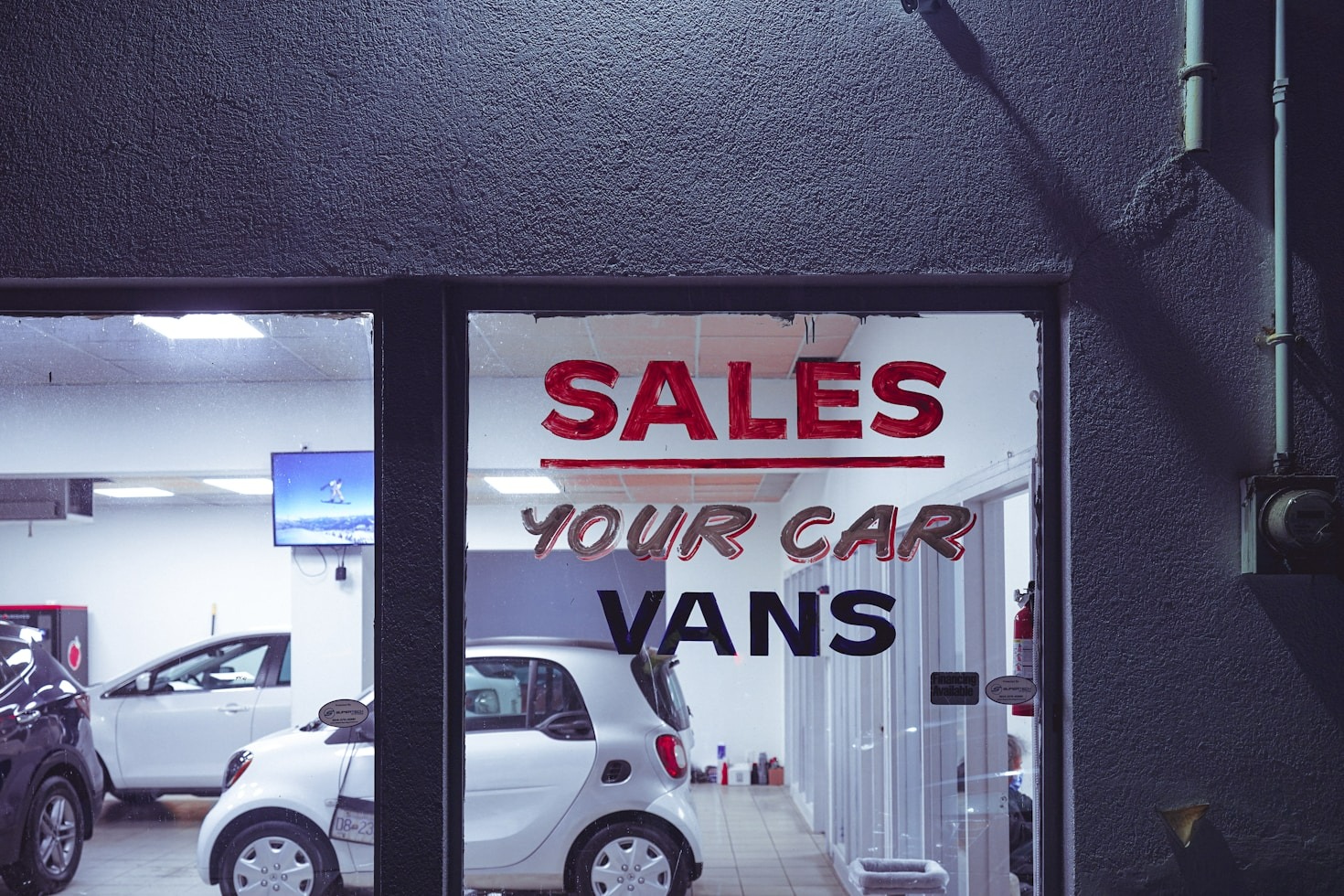 How to Build an Impressive Resume for Sales Roles